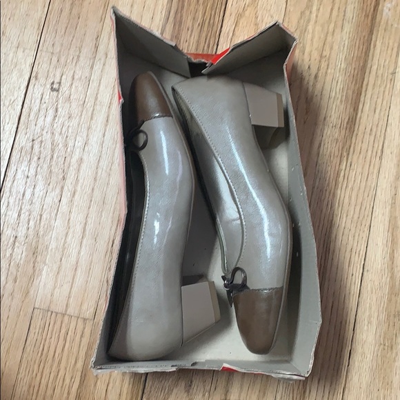 🆕 Ara brown two tone heels with bow size 7 - Picture 6 of 8